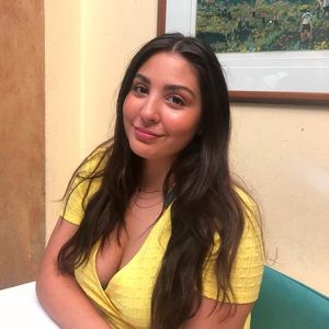 Meet your Posher, Isabela